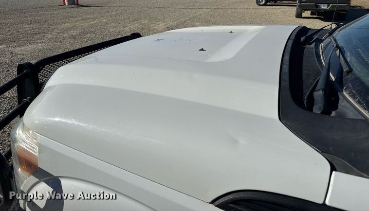 image for item DX3910 2015 Ford F350 Super Duty bucket truck