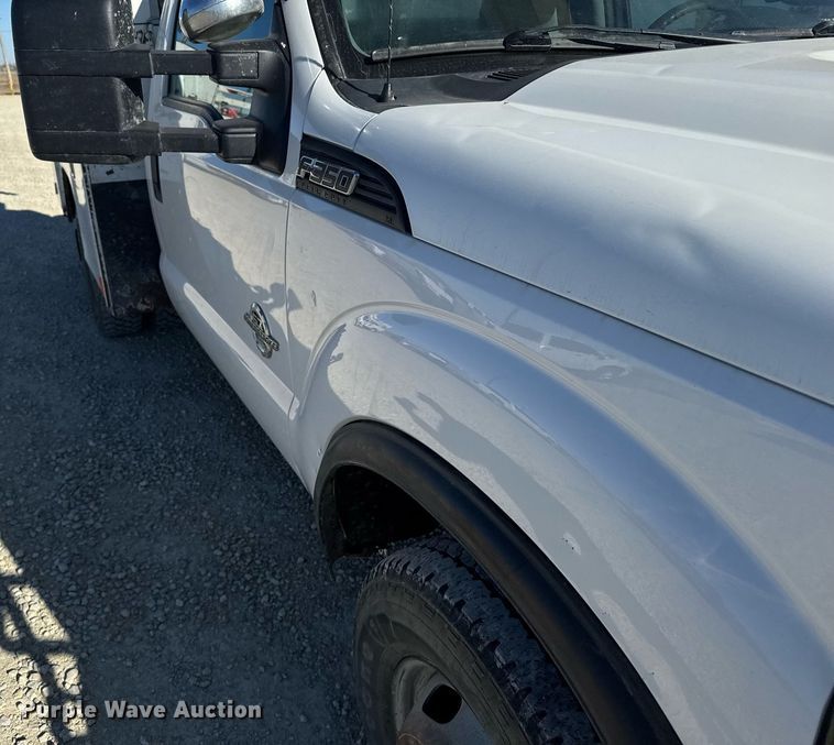 image for item DX3910 2015 Ford F350 Super Duty bucket truck