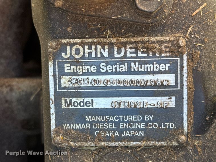 image for item DX3920 1988 John Deere 675B skid steer loader