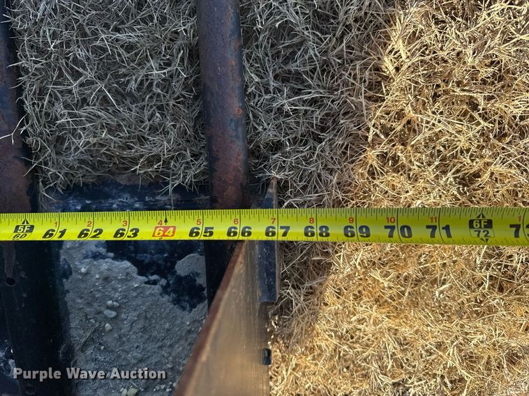 image for item DX3920 1988 John Deere 675B skid steer loader