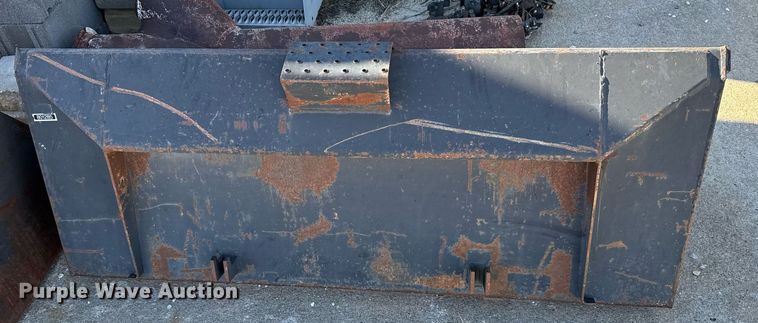 image for item DX3920 1988 John Deere 675B skid steer loader