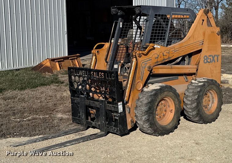 image for item DX3921 2001 Case 85XT skid steer loader