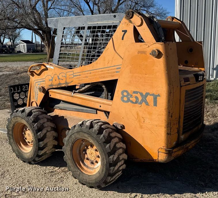 image for item DX3921 2001 Case 85XT skid steer loader