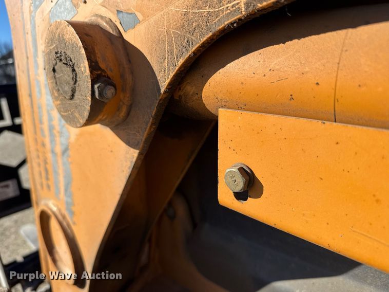 image for item DX3921 2001 Case 85XT skid steer loader