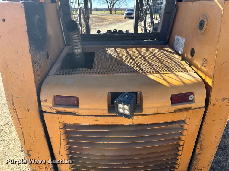 image for item DX3921 2001 Case 85XT skid steer loader