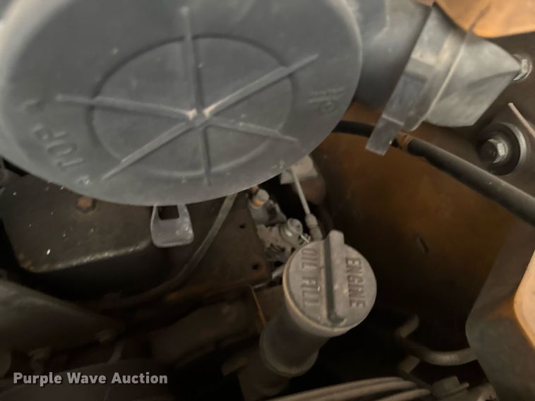 image for item DX3921 2001 Case 85XT skid steer loader