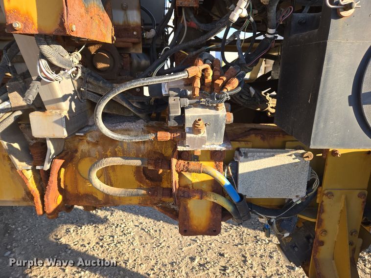 image for item EE7964 2006 TerraGator 6203 spreader