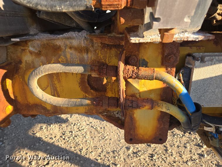 image for item EE7964 2006 TerraGator 6203 spreader