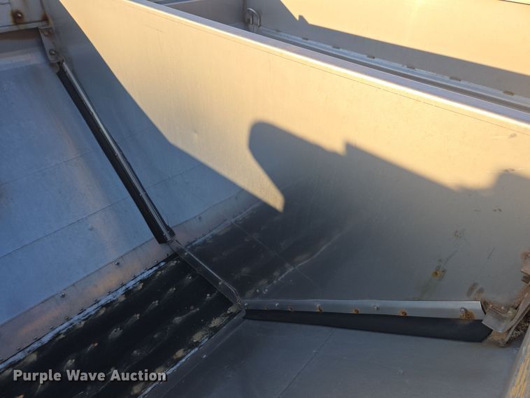 image for item EE7964 2006 TerraGator 6203 spreader