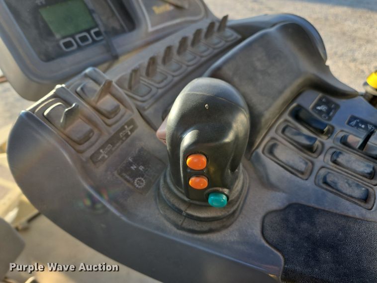 image for item EE7964 2006 TerraGator 6203 spreader