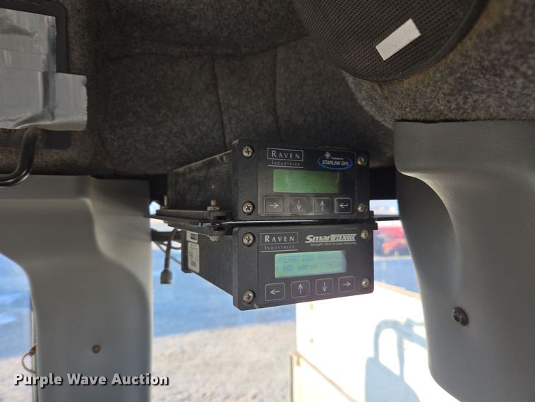 image for item EE7964 2006 TerraGator 6203 spreader