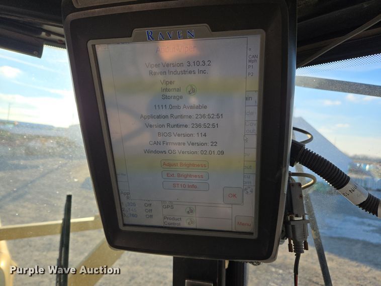 image for item EE7964 2006 TerraGator 6203 spreader