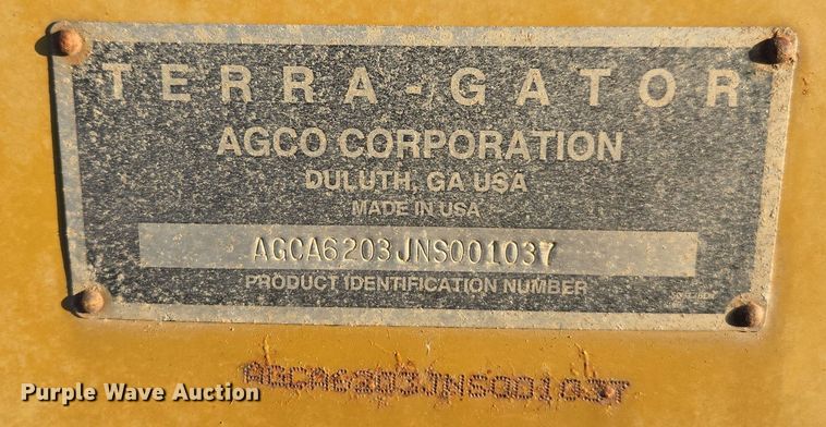 image for item EE7964 2006 TerraGator 6203 spreader