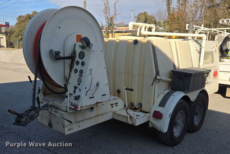 image for item EE7968 2001 Sewer Equipment sewer jetter trailer