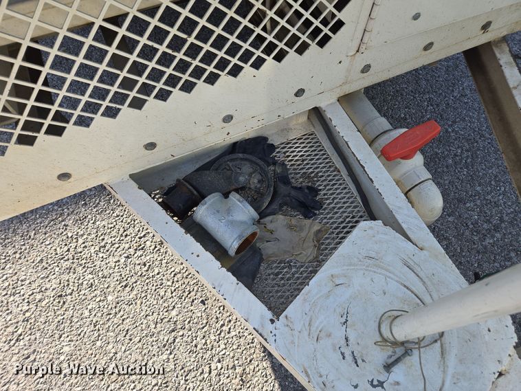 image for item EE7968 2001 Sewer Equipment sewer jetter trailer