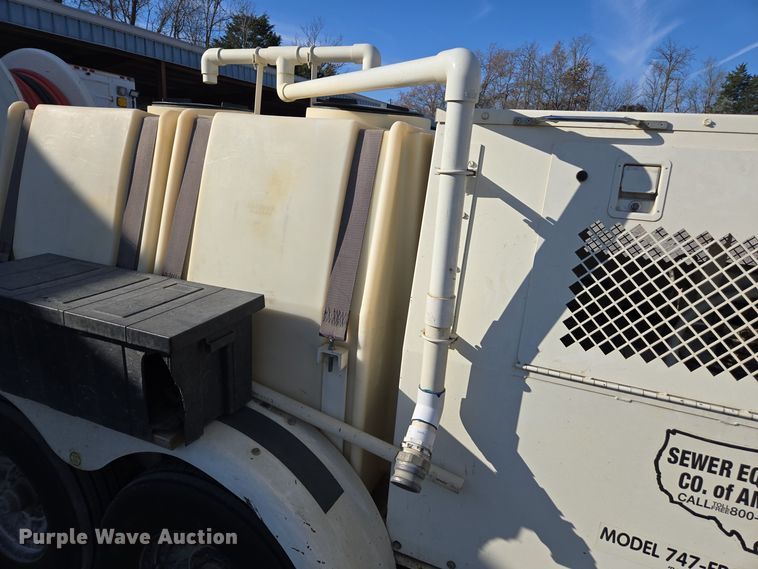 image for item EE7968 2001 Sewer Equipment sewer jetter trailer