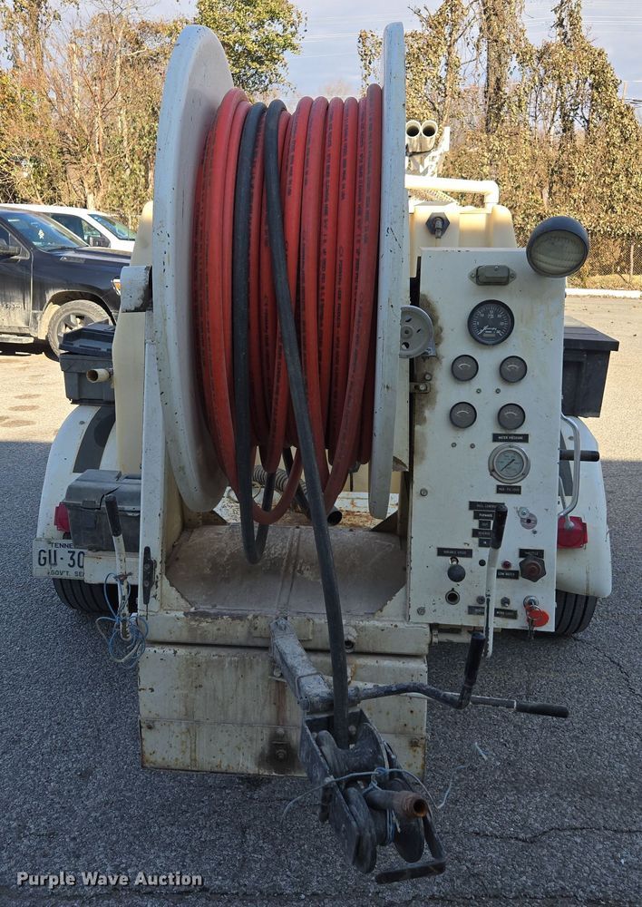 image for item EE7968 2001 Sewer Equipment sewer jetter trailer