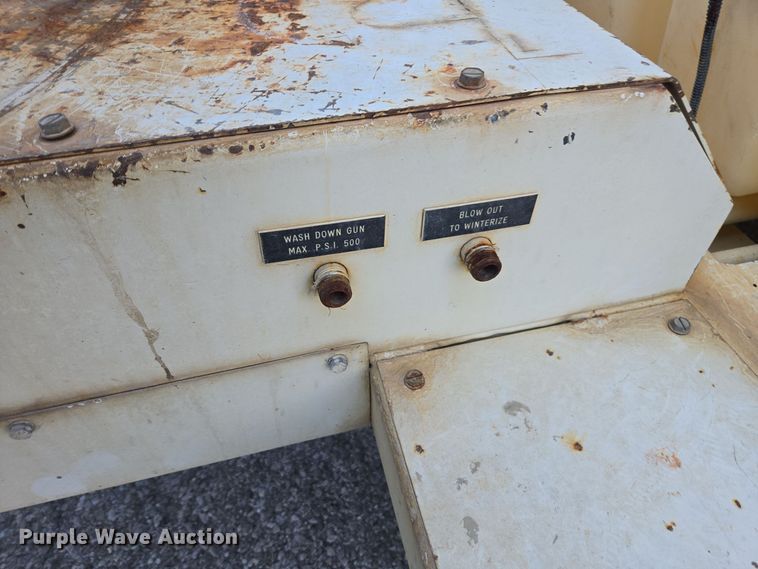 image for item EE7968 2001 Sewer Equipment sewer jetter trailer