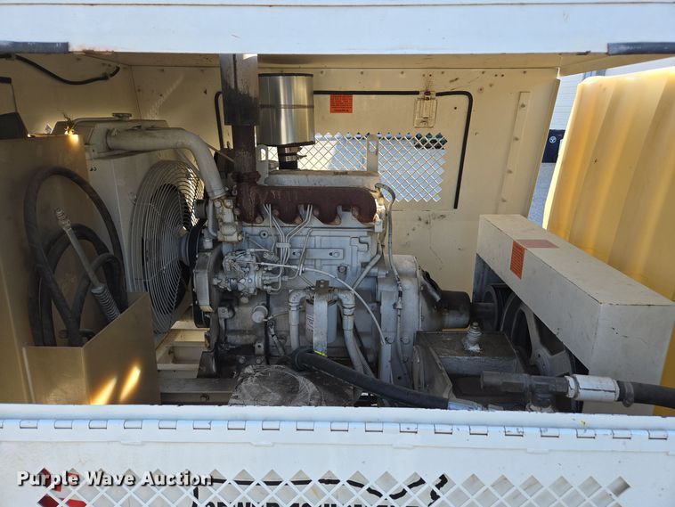 image for item EE7968 2001 Sewer Equipment sewer jetter trailer