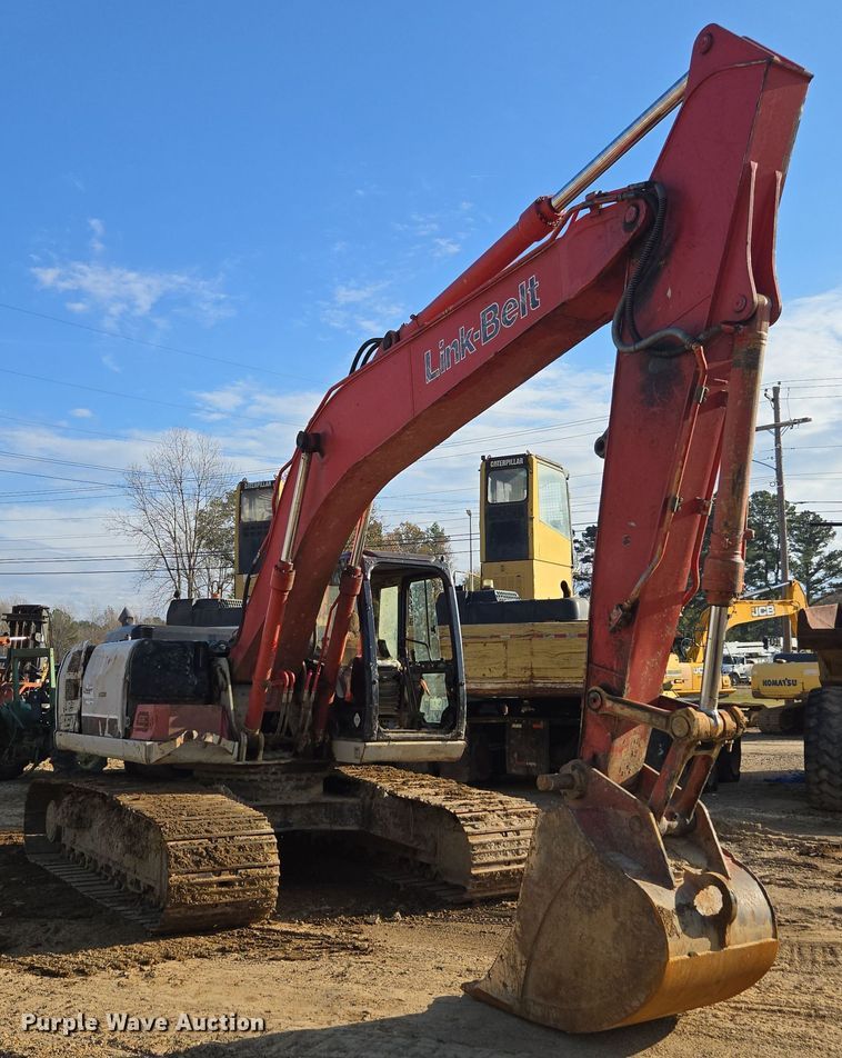 image for item EE7969 2013 Link-Belt 210 X3 excavator