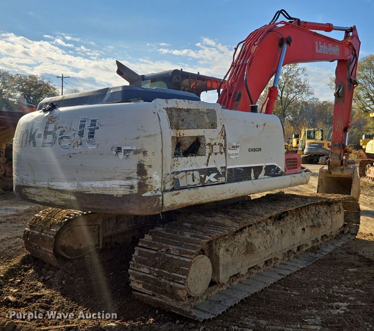 image for item EE7969 2013 Link-Belt 210 X3 excavator
