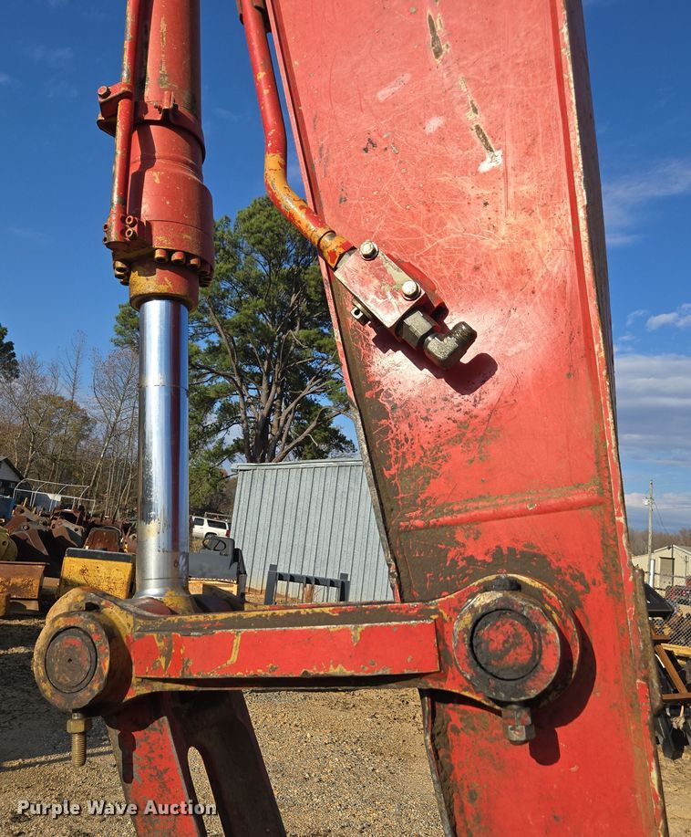 image for item EE7969 2013 Link-Belt 210 X3 excavator