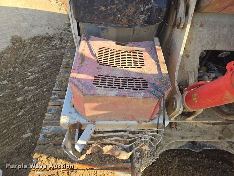 image for item EE7969 2013 Link-Belt 210 X3 excavator