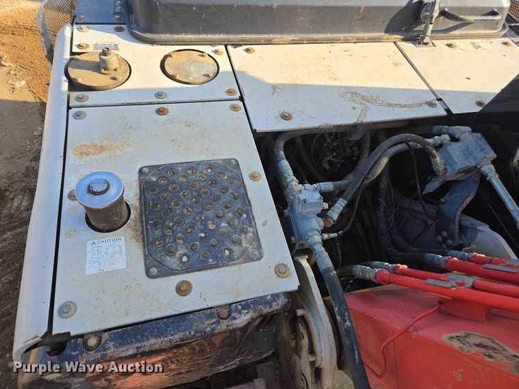 image for item EE7969 2013 Link-Belt 210 X3 excavator