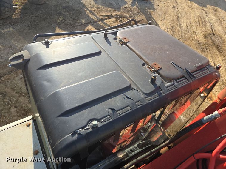 image for item EE7969 2013 Link-Belt 210 X3 excavator