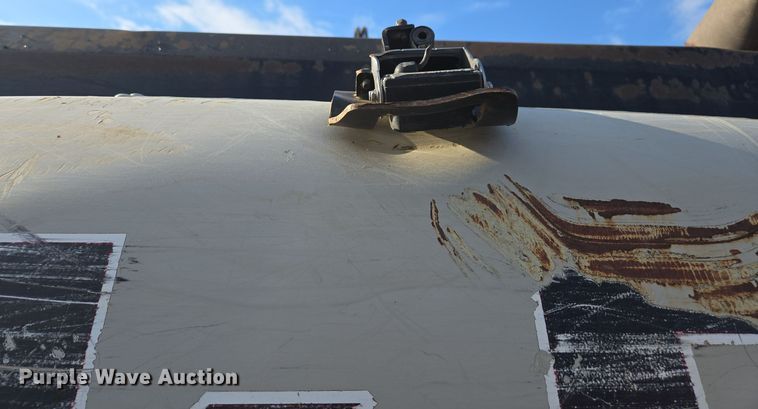 image for item EE7969 2013 Link-Belt 210 X3 excavator