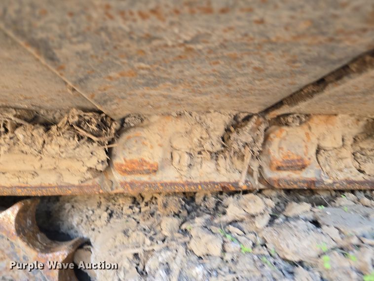 image for item EE7969 2013 Link-Belt 210 X3 excavator