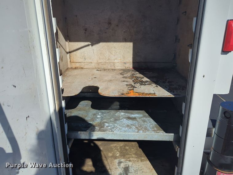 image for item EG2270 2017 Ford F550 Super Duty utility / service truck