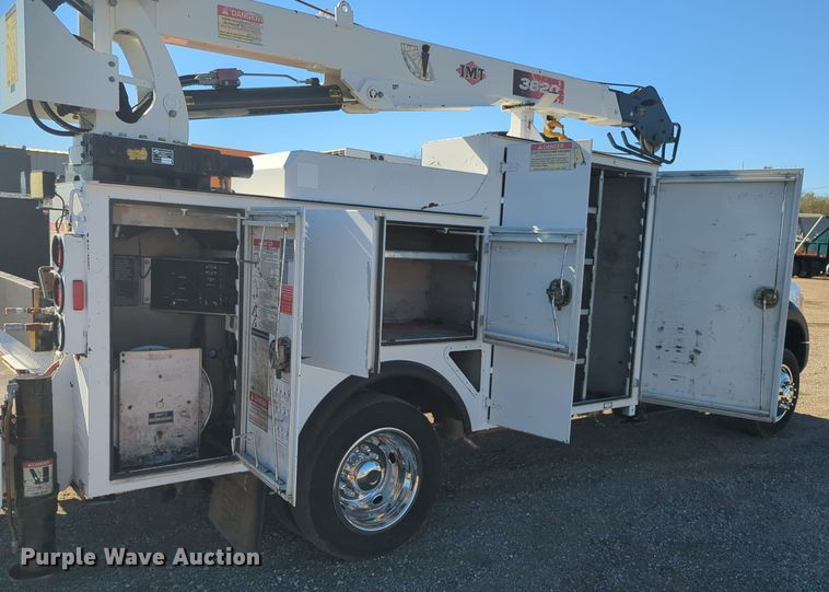 image for item EG2270 2017 Ford F550 Super Duty utility / service truck