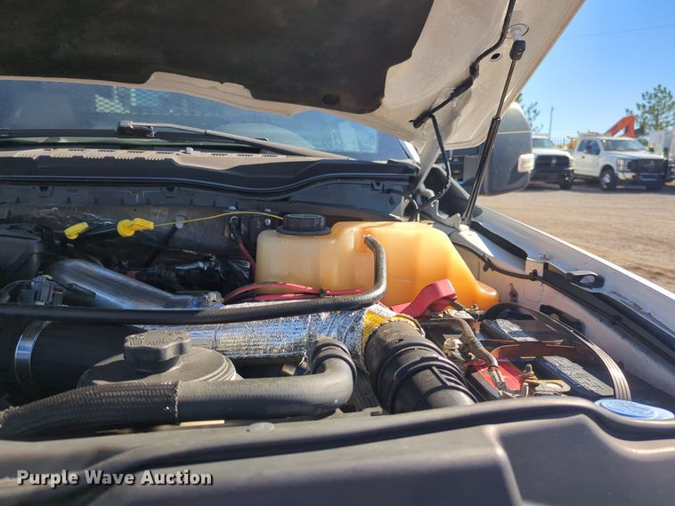 image for item EG2270 2017 Ford F550 Super Duty utility / service truck