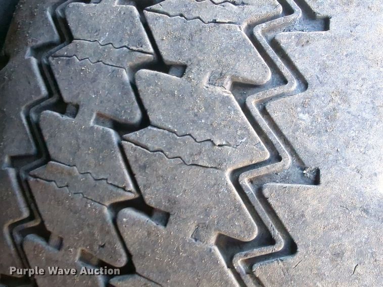 image for item EG2270 2017 Ford F550 Super Duty utility / service truck