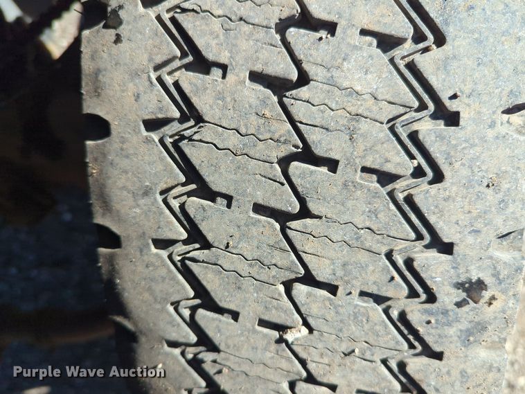 image for item EG2270 2017 Ford F550 Super Duty utility / service truck