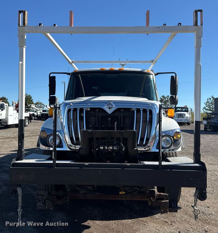 image for item EG2277 2008 International 7500 Crew Cab crane truck