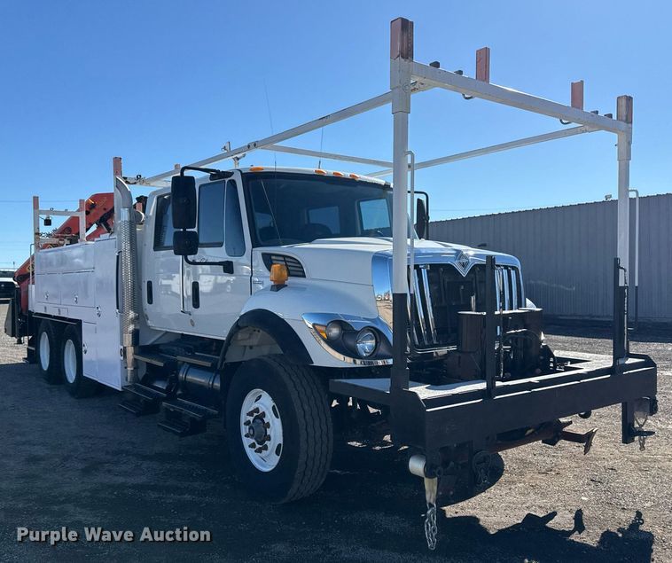 image for item EG2277 2008 International 7500 Crew Cab crane truck