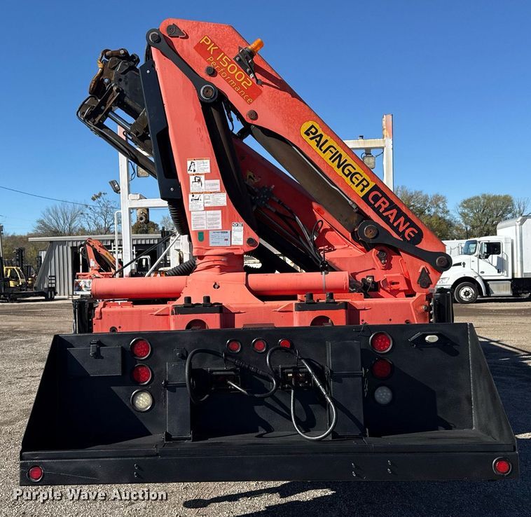 image for item EG2277 2008 International 7500 Crew Cab crane truck