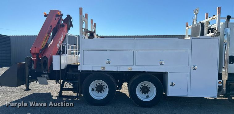 image for item EG2277 2008 International 7500 Crew Cab crane truck