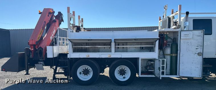 image for item EG2277 2008 International 7500 Crew Cab crane truck