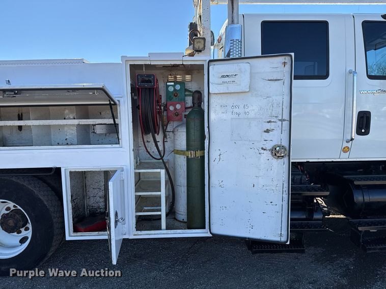 image for item EG2277 2008 International 7500 Crew Cab crane truck