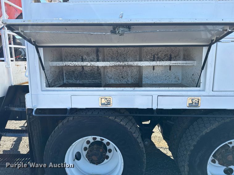 image for item EG2277 2008 International 7500 Crew Cab crane truck