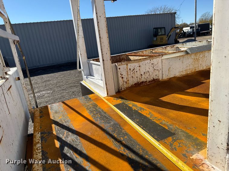 image for item EG2277 2008 International 7500 Crew Cab crane truck