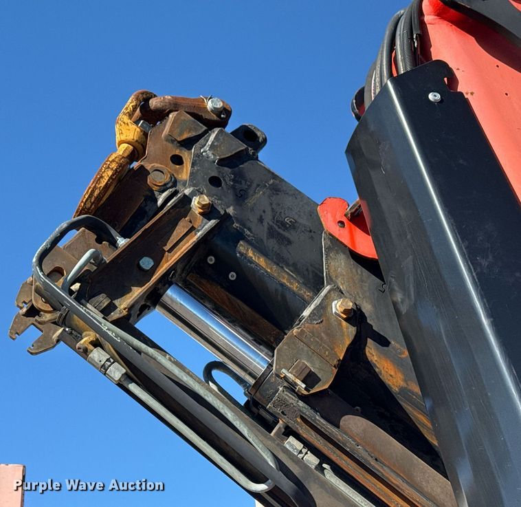 image for item EG2277 2008 International 7500 Crew Cab crane truck