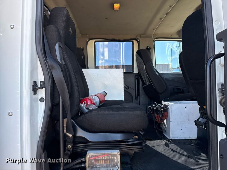 image for item EG2277 2008 International 7500 Crew Cab crane truck