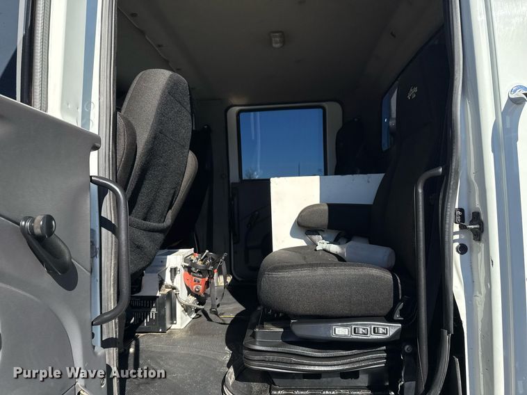 image for item EG2277 2008 International 7500 Crew Cab crane truck