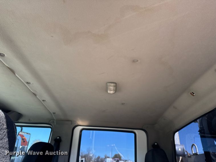 image for item EG2277 2008 International 7500 Crew Cab crane truck