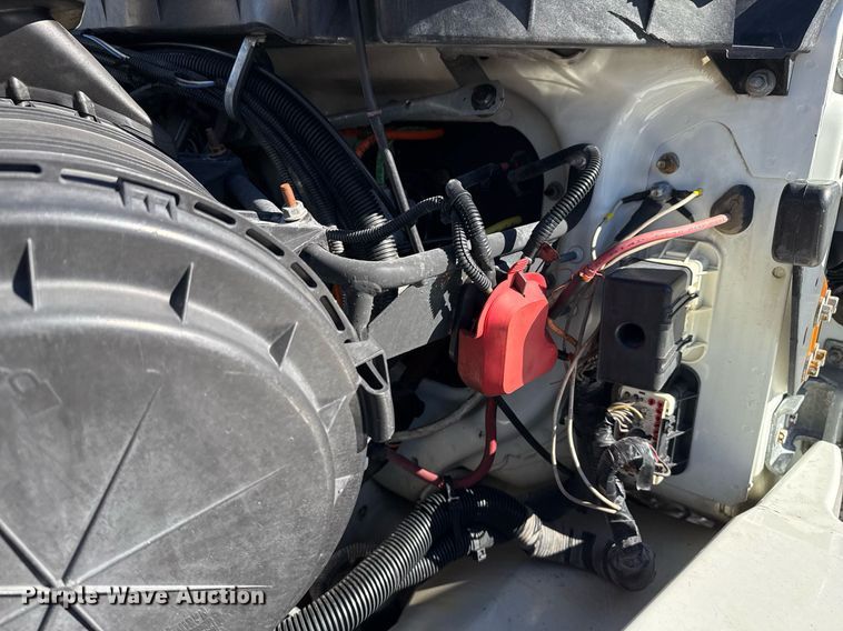 image for item EG2277 2008 International 7500 Crew Cab crane truck