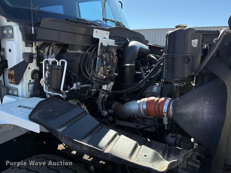 image for item EG2277 2008 International 7500 Crew Cab crane truck